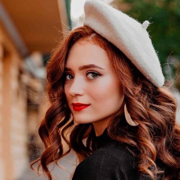 White 100% WOOL BERET
